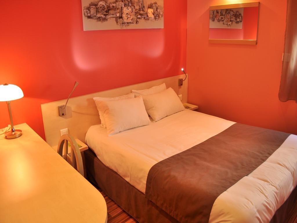 Logis Hotel La Residence, Cognac Centre Zimmer foto